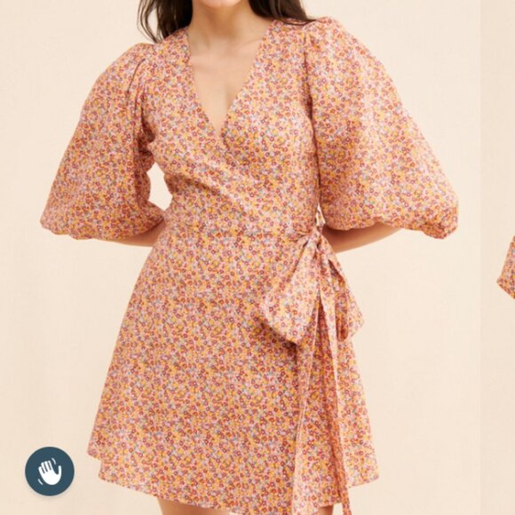 MINKPINK Floral Patterned Wrap Dress Size XS - Picture 3 of 10